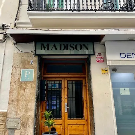 Madison Sitges